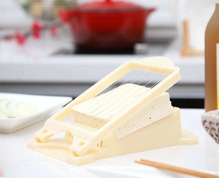 Tofu slicer Ivory image 2